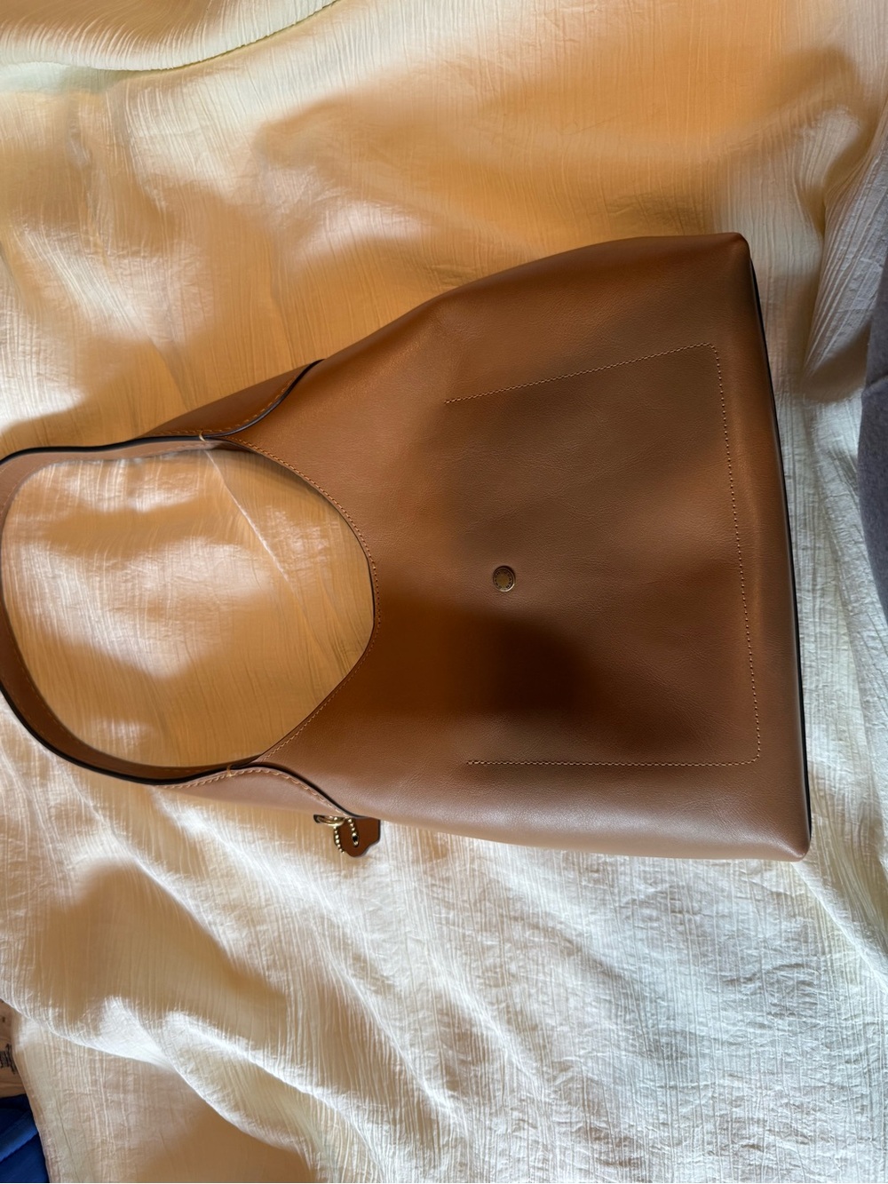 Coach Brooklyn 28 Honey Brown Shoulder Bag - Picture 5 of 5